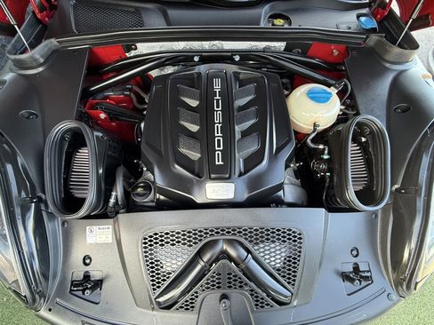 Used 2017 Porsche Macan GTS image 33