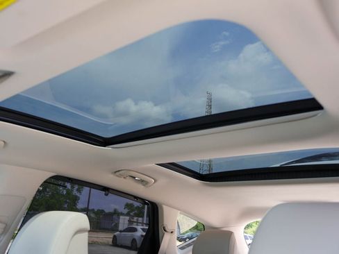 Used 2025 Genesis GV80 2.5T Advanced AWD/4WD image 11