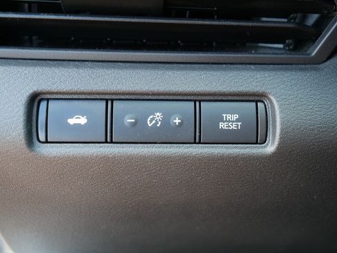 Used 2023 Nissan Altima 2.5 SV FWD image 26