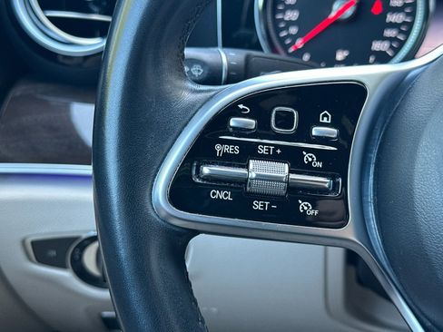 Used 2019 Mercedes-Benz E 300 image 27