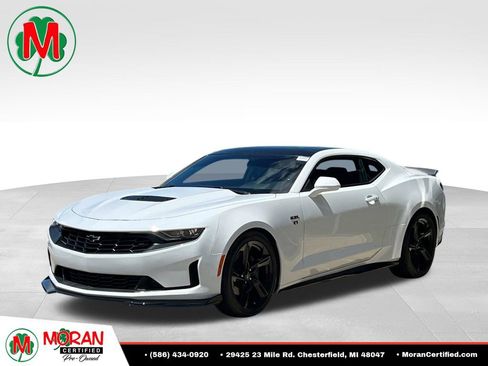 Used 2021 Chevrolet Camaro LT w/ RS Package RWD image 1