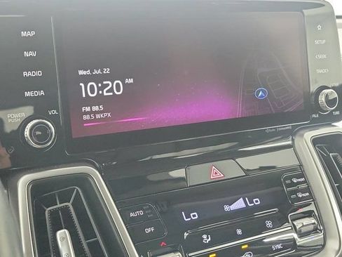 Certified 2023 Kia Sorento S FWD image 25