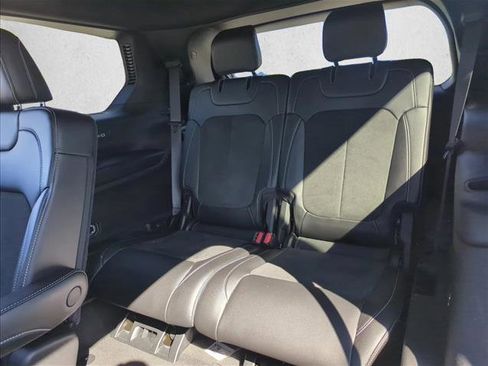 Used 2022 Jeep Grand Cherokee L Altitude image 17