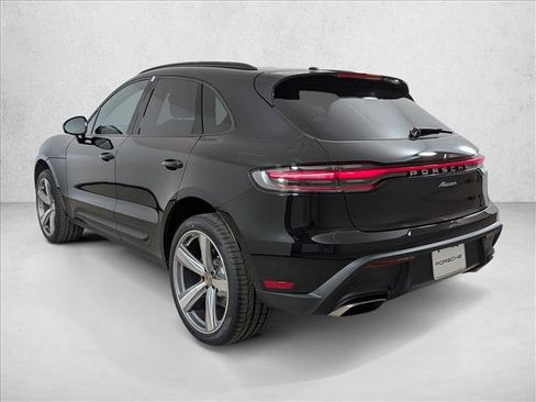 New 2026 Porsche Macan image 3