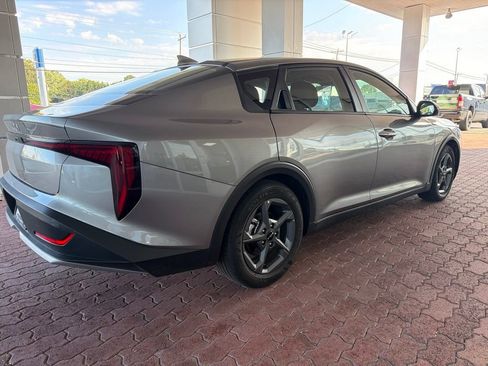 Used 2026 Kia K4 FWD image 5