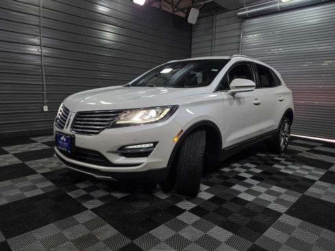 Used 2017 Lincoln MKC Reserve image 41