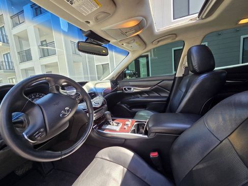 Used 2015 INFINITI Q70 3.7 RWD image 39