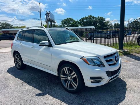 Used 2014 Mercedes-Benz GLK 350 2WD image 3