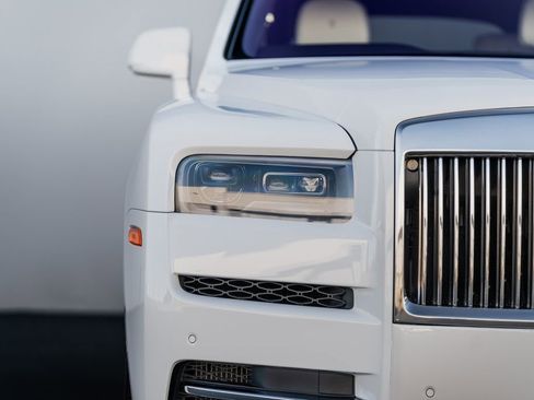 Used 2022 Rolls-Royce Cullinan image 7