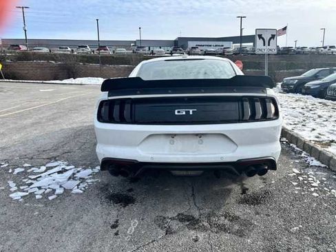 Used 2022 Ford Mustang GT image 5