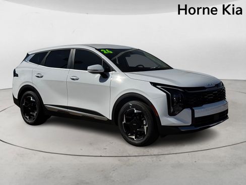 New 2026 Kia Sportage EX image 2