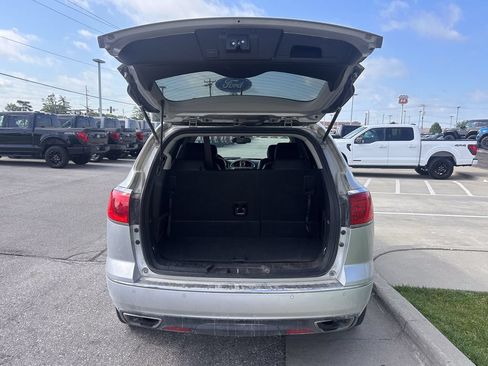 Used 2017 Buick Enclave Leather AWD/4WD image 17