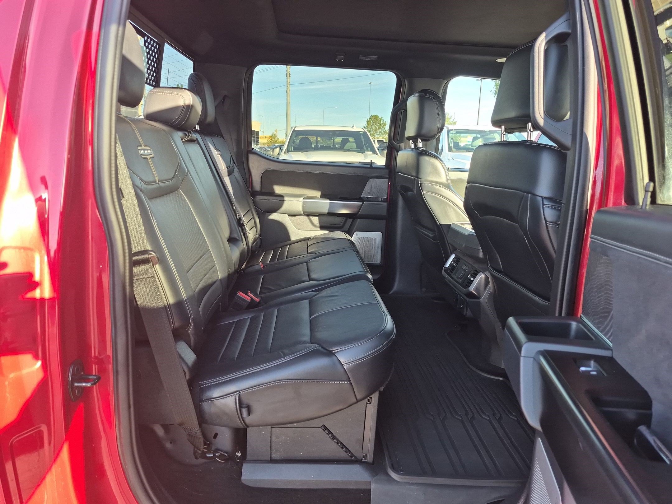 Used 2022 Ford F150 Platinum w/ Equipment Group 701A High AWD/4WD image 34