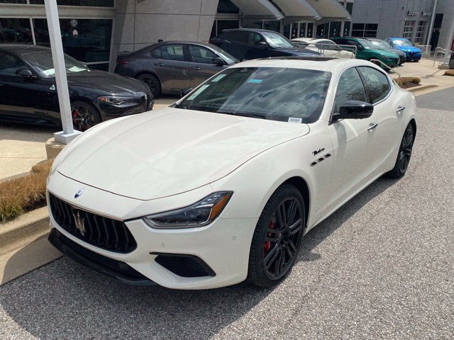 New 2024 Maserati Ghibli Modena Ultima Q4 AWD/4WD image 2