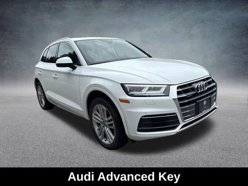 Used 2018 Audi Q5 2.0T Premium Plus w/ Premium Plus Package AWD/4WD image 9