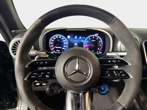 Used 2022 Mercedes-Benz SL 63 AMG 4MATIC image 33
