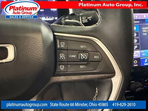 Used 2021 Jeep Grand Cherokee L Limited AWD/4WD image 17