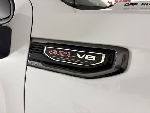 Used 2019 GMC Sierra 1500 AT4 w/ AT4 Premium Package image 10