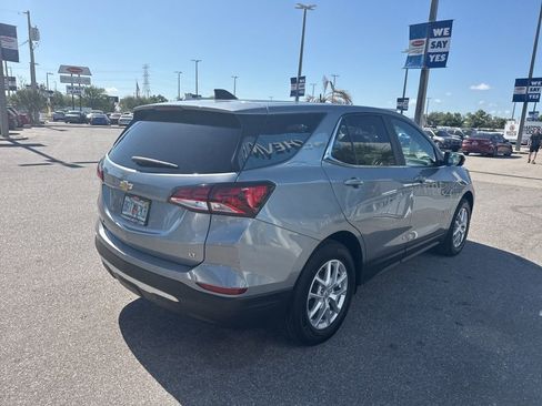 Used 2023 Chevrolet Equinox LT FWD image 9