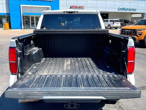 Used 2024 Toyota Tacoma TRD Off-Road AWD/4WD image 29