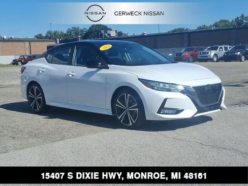 Used 2022 Nissan Sentra SR image 1