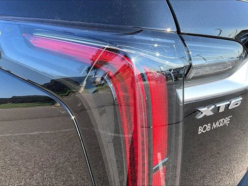 Certified 2024 Cadillac XT6 Sport w/ LPO, Floor Liner Package AWD/4WD image 33