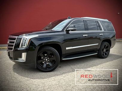 Used 2017 Cadillac Escalade Luxury