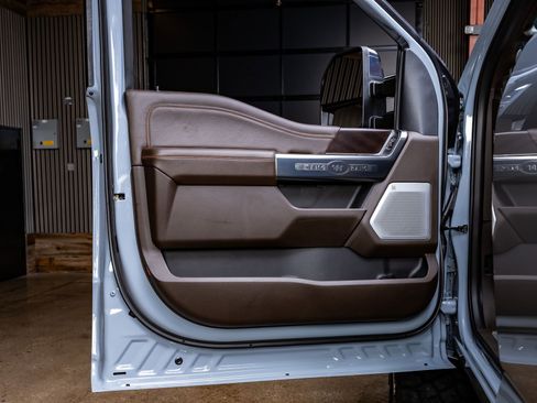 Used 2026 Ford F250 King Ranch w/ Chrome Package image 35