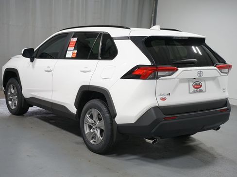 New 2025 Toyota RAV4 XLE image 6