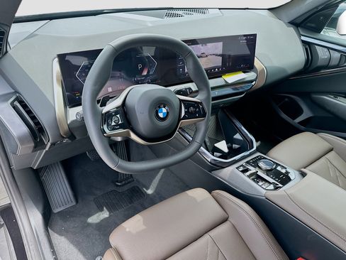 New 2025 BMW X3 xDrive30i w/ Convenience Package image 7