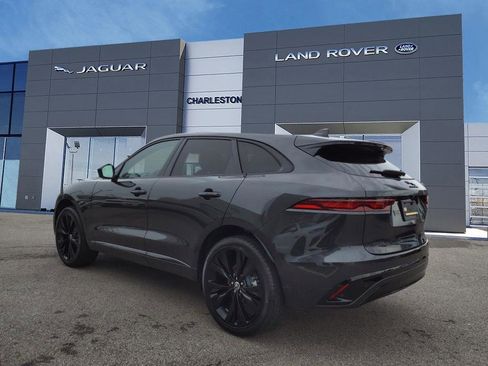 Certified 2025 Jaguar F-PACE R-Dynamic S image 3
