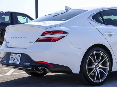 Used 2023 Genesis G70 2.0T AWD/4WD image 9