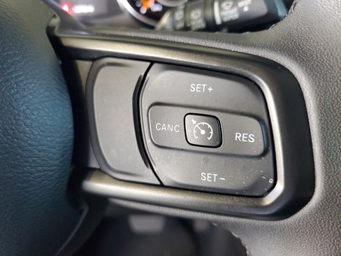 Certified 2023 Jeep Wrangler Sport AWD/4WD image 25