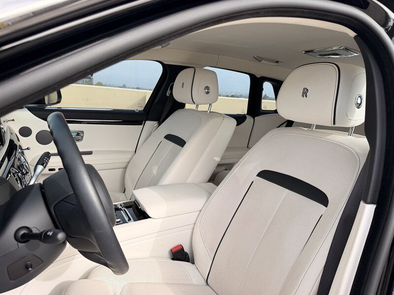 Used 2021 Rolls-Royce Ghost AWD/4WD image 46