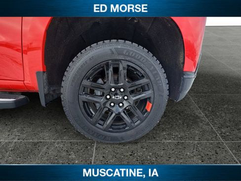 Used 2021 Chevrolet Silverado 1500 LT Trail Boss w/ Convenience Package II image 12