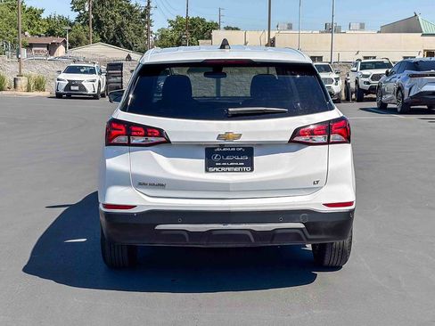 Used 2022 Chevrolet Equinox LT w/ LPO, Floor Liner Package image 3
