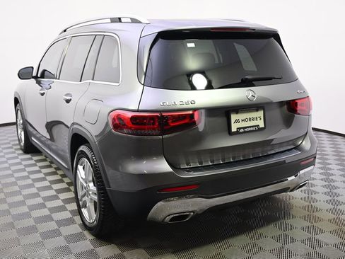 Used 2021 Mercedes-Benz GLB 250 4MATIC image 4