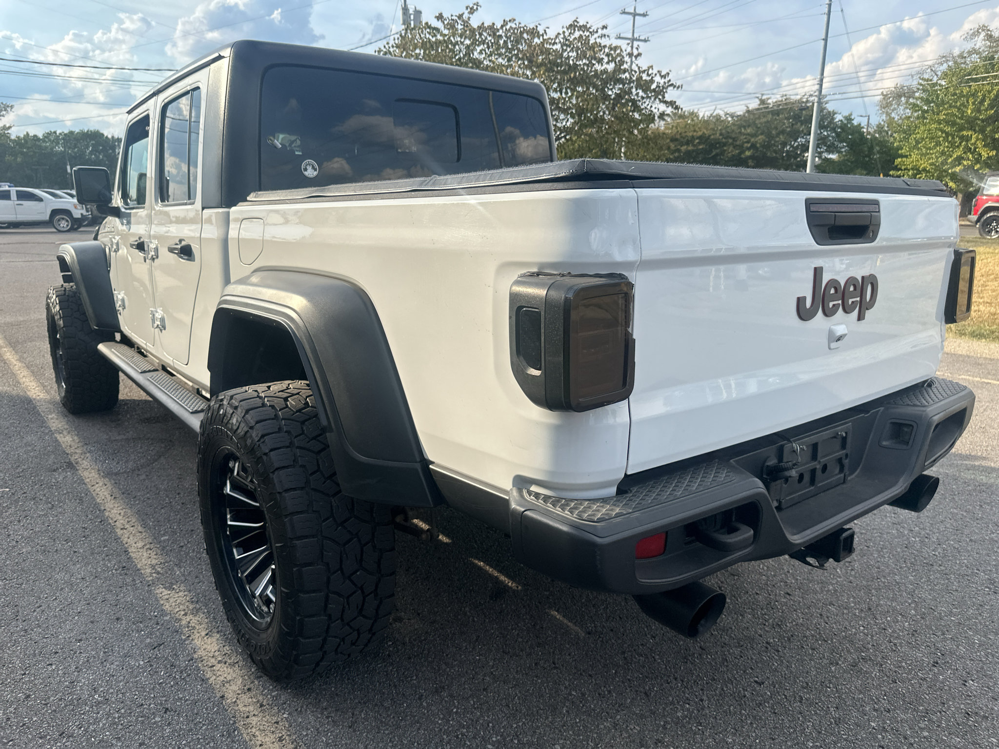 Used 2020 Jeep Gladiator Sport w/ Quick Order Package 24S AWD/4WD image 6