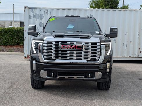 Used 2025 GMC Sierra 3500 Denali w/ Denali Reserve Package AWD/4WD image 8