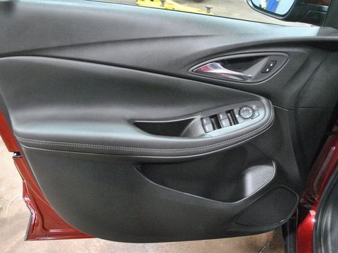 Used 2023 Buick Encore GX Select image 12