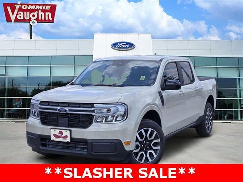 Used 2024 Ford Maverick Lariat w/ 4K Tow Package image 1