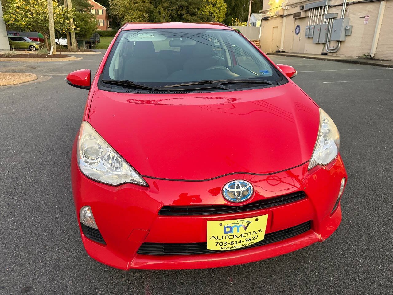 Used 2014 Toyota Prius C Three FWD image 29