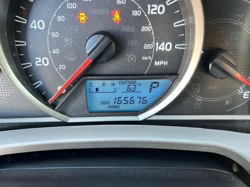 Used 2015 Toyota RAV4 XLE image 17