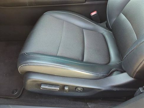 Used 2018 Honda Accord Sport image 10