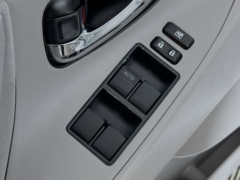 Used 2008 Toyota Camry image 15