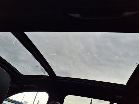 Used 2025 BMW X5 sDrive40i w/ Climate Comfort Package image 20