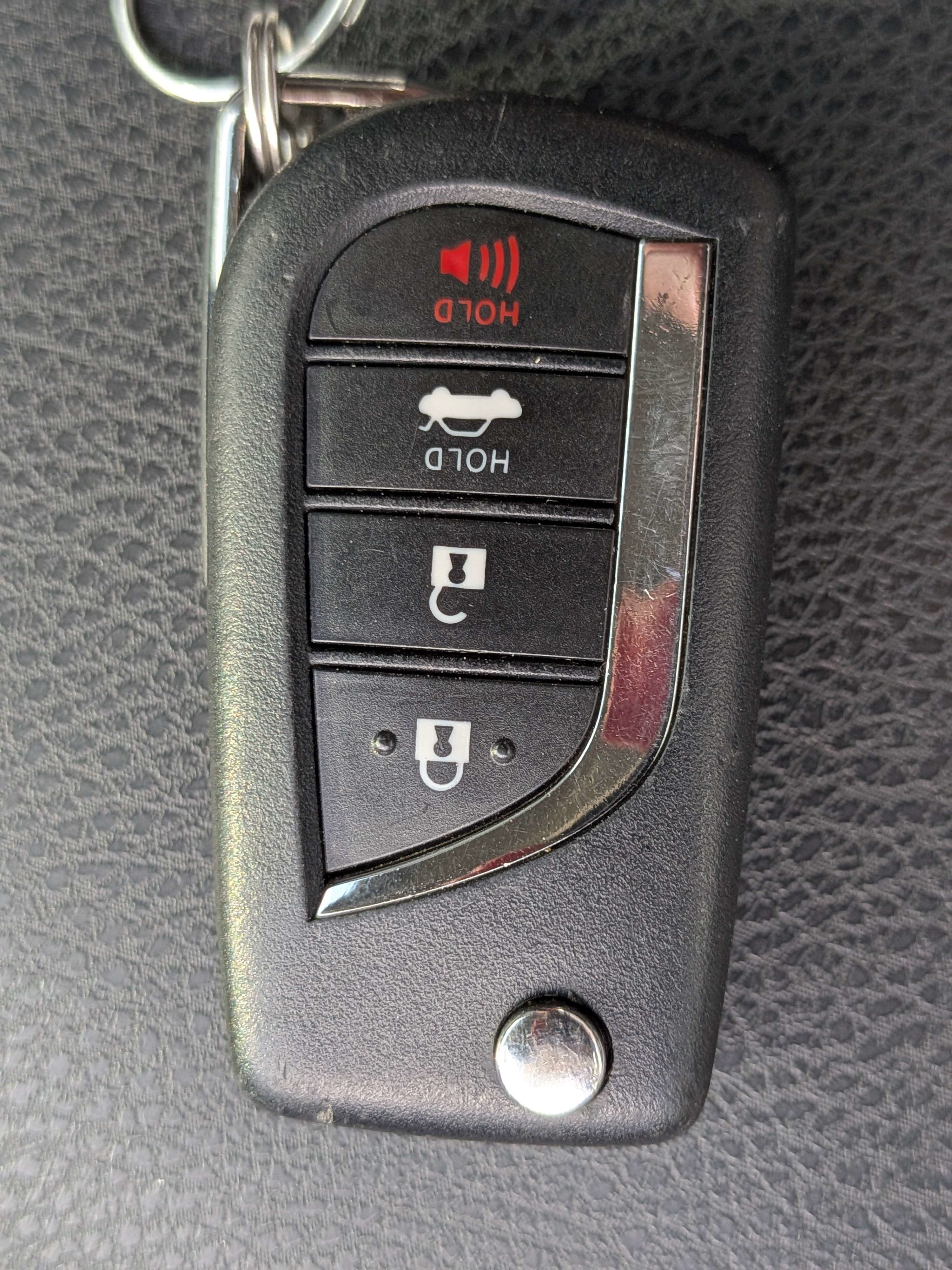 Used 2022 Toyota Camry SE FWD image 25