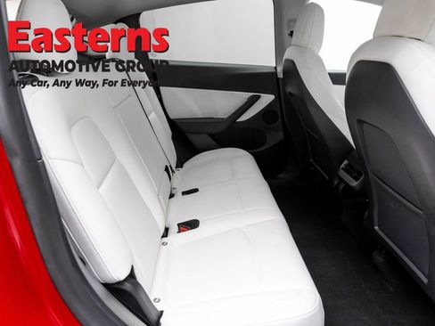 Used 2021 Tesla Model Y Performance image 20