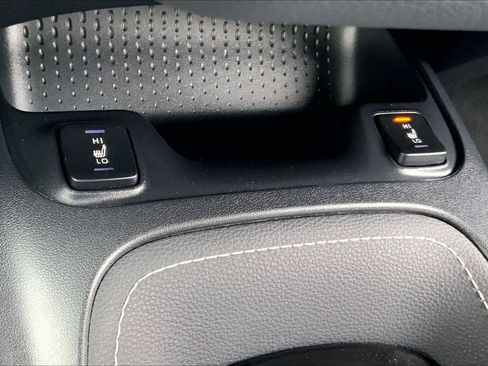 Used 2022 Toyota Corolla XSE image 32