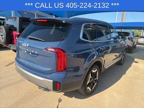 Used 2025 Kia Telluride S image 10